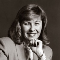 portrait of Maureen Hartford