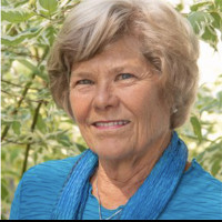 portrait of Patricia Warner