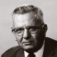 portrait of Walter Roth